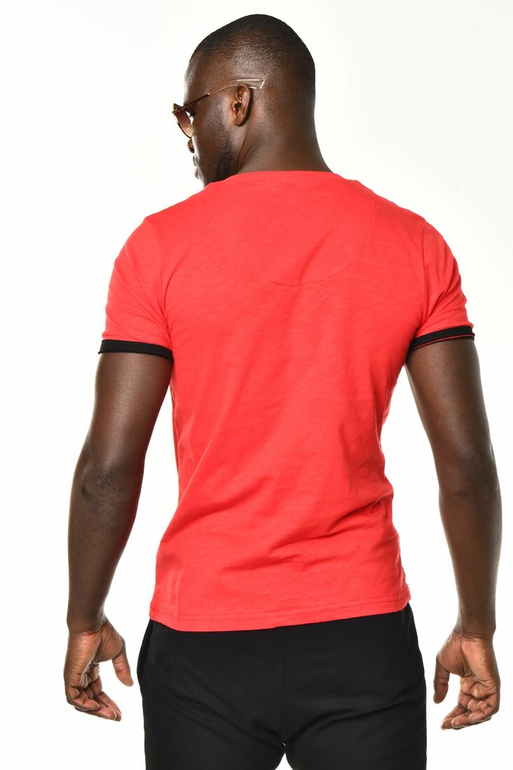 Kırmızı Mini Cep Detaylı V Yaka Basic T-shirt - 6