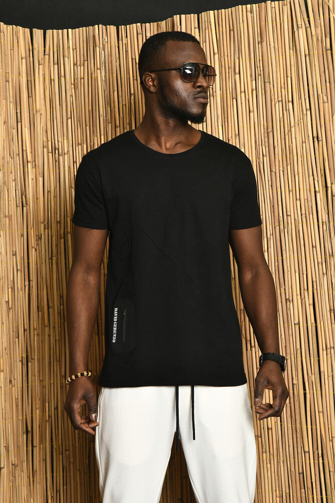 Siyah Aksesuar Detay Bisiklet Yaka Basic T-shirt - DAVID&GERENZO