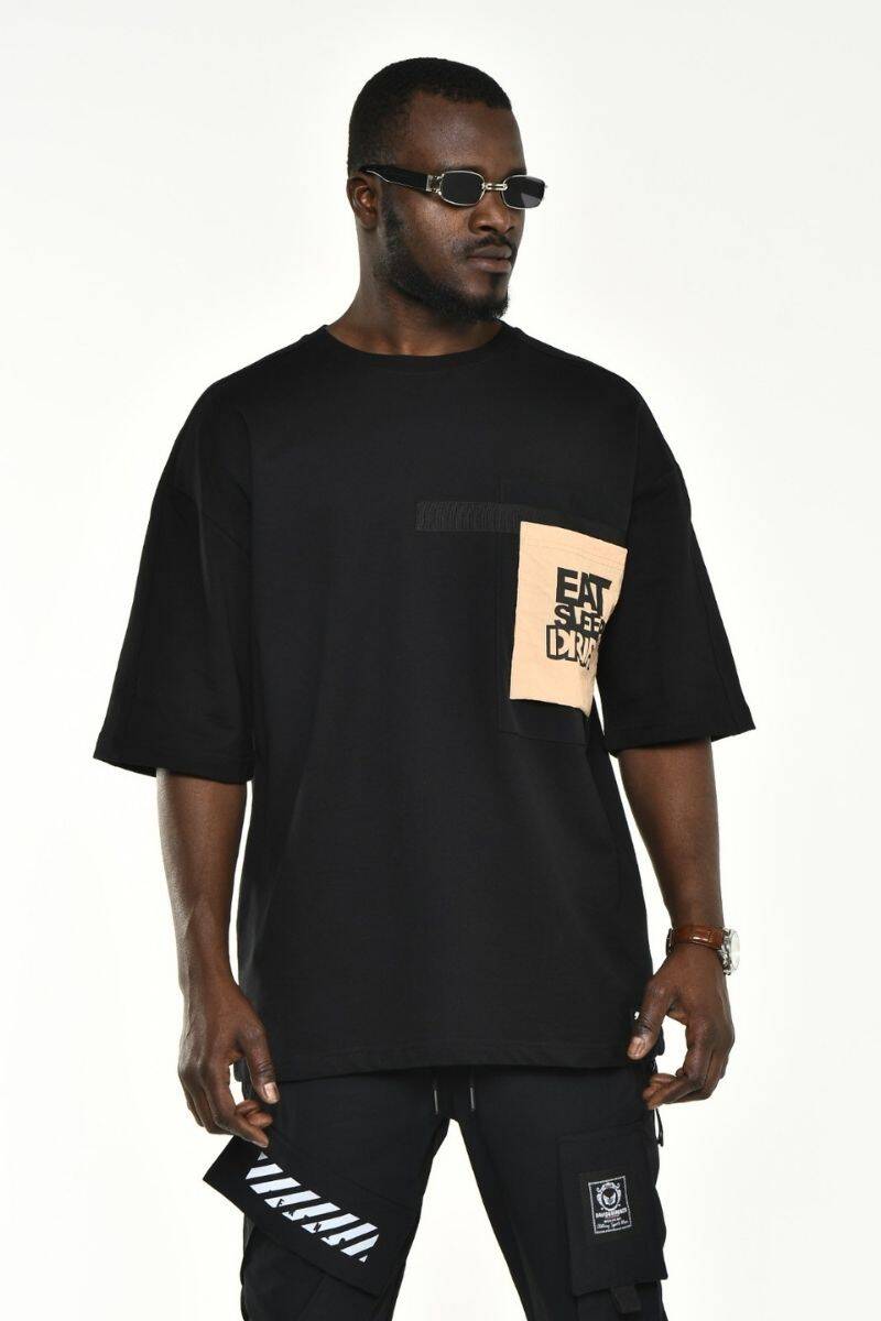 Siyah Baskılı Cep Detay Oversize Kalıp T-shirt - Thumbnail