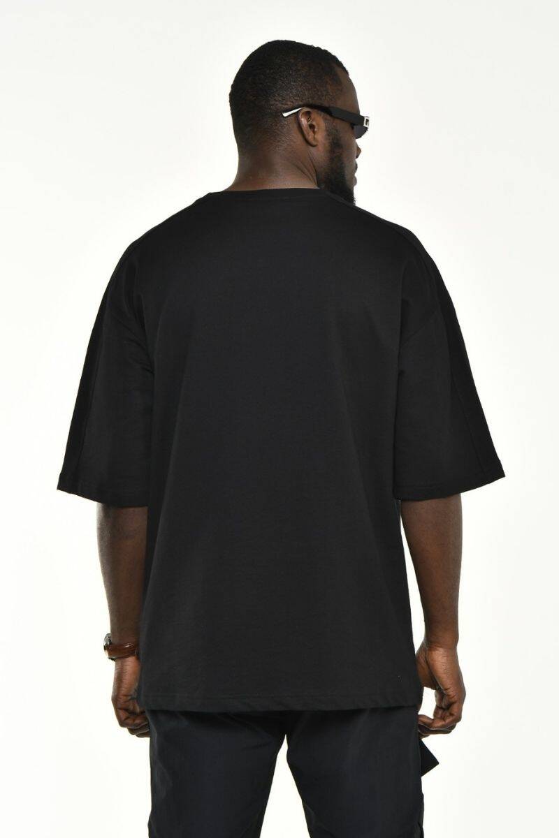 Siyah Baskılı Cep Detay Oversize Kalıp T-shirt - Thumbnail